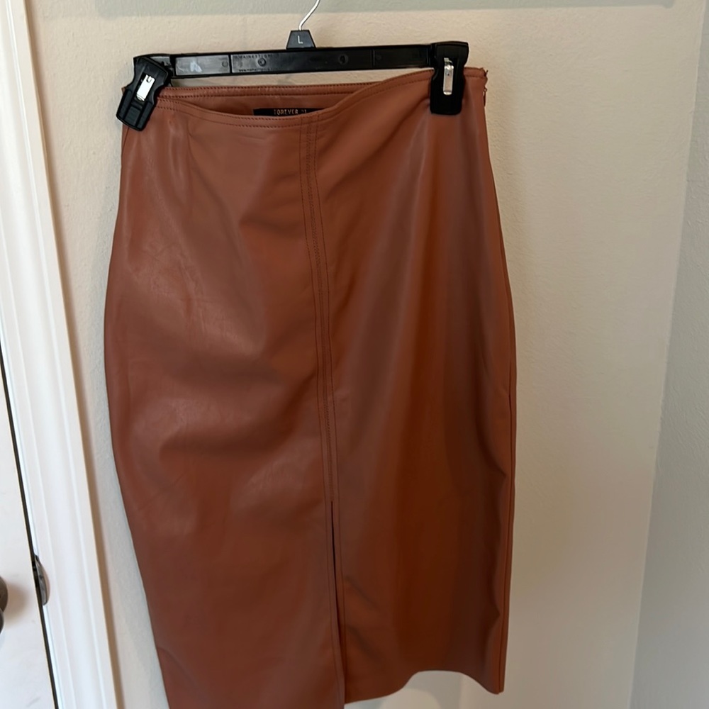 Midi faux leather skirt